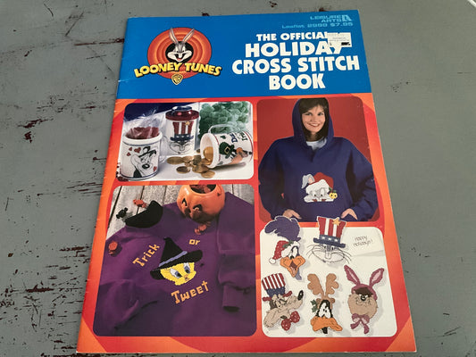 Leisure Arts Looney Tunes The Official Holiday Cross Stitch Book