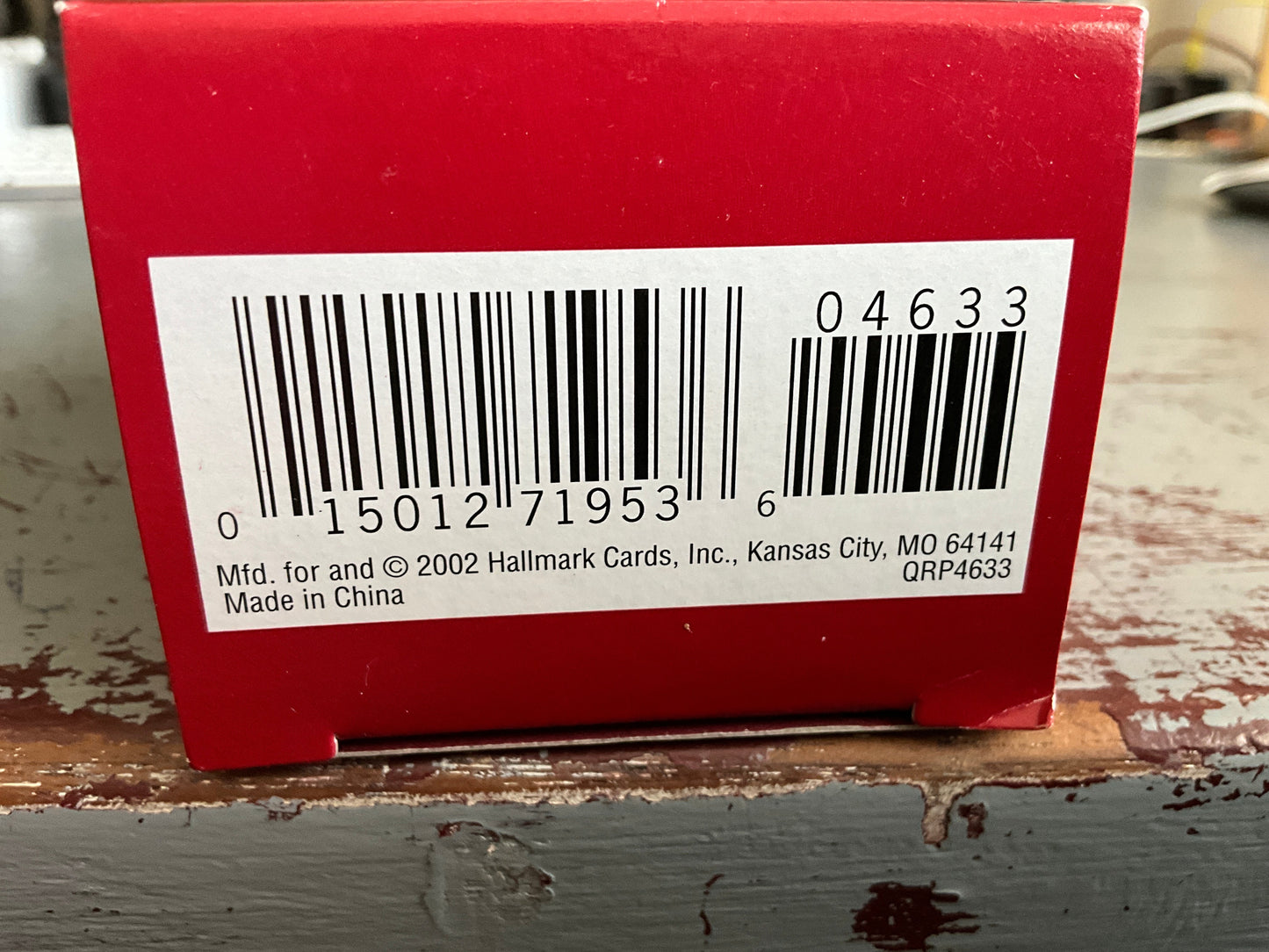 Hallmark Dexter Next 2002 Third in the Snow Cub Club Collection Keepsake Ornament. QRP4633