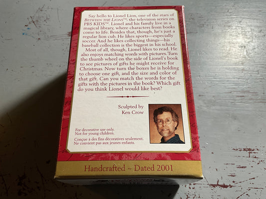Hallmark Lionel Plays with Words 2001 Between the Lions Keepsake Ornament QXI6902