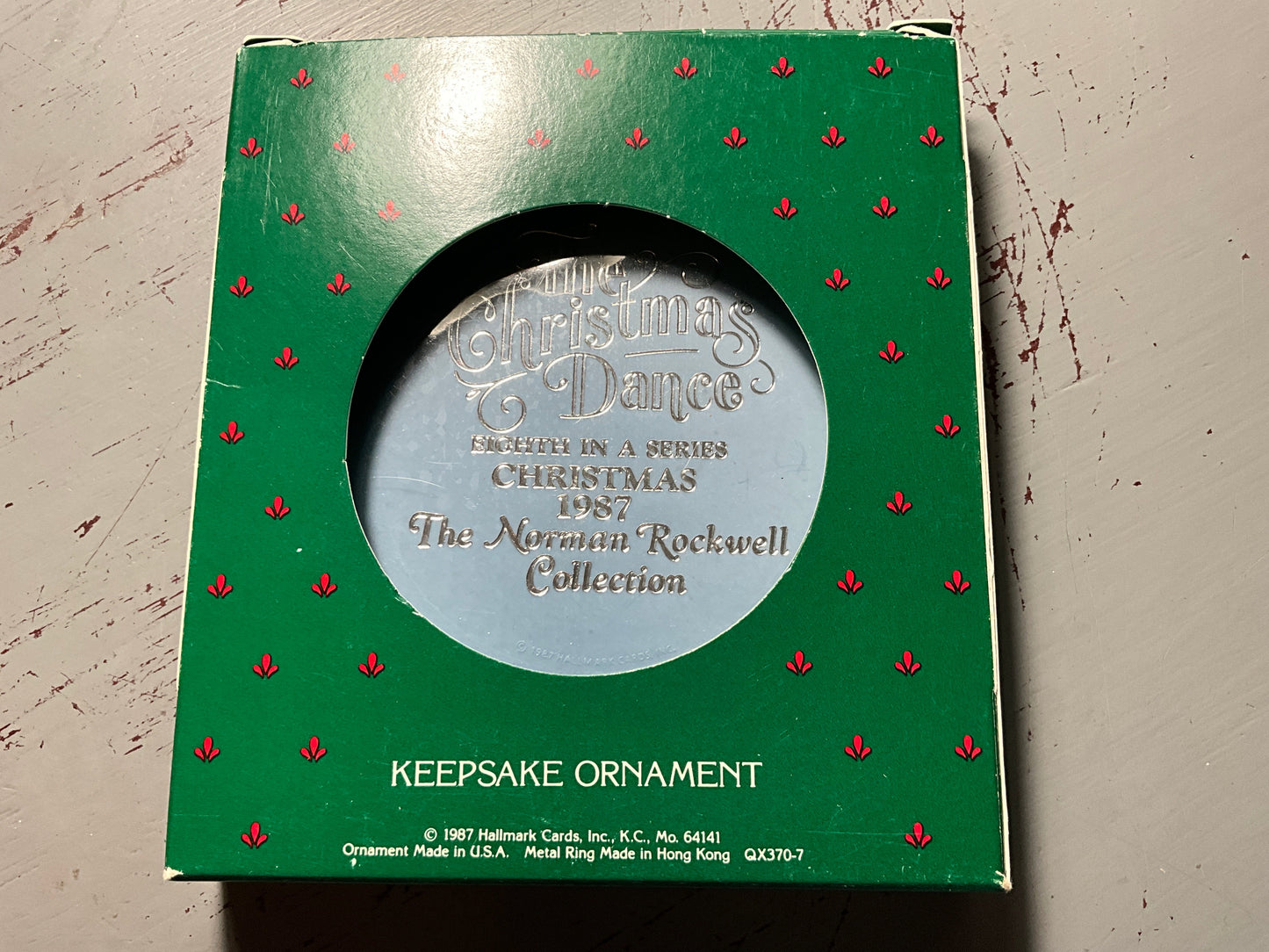 Hallmark Norman Rockwell #8 1987 Collectors Series Keepsake Ornament QX370-7