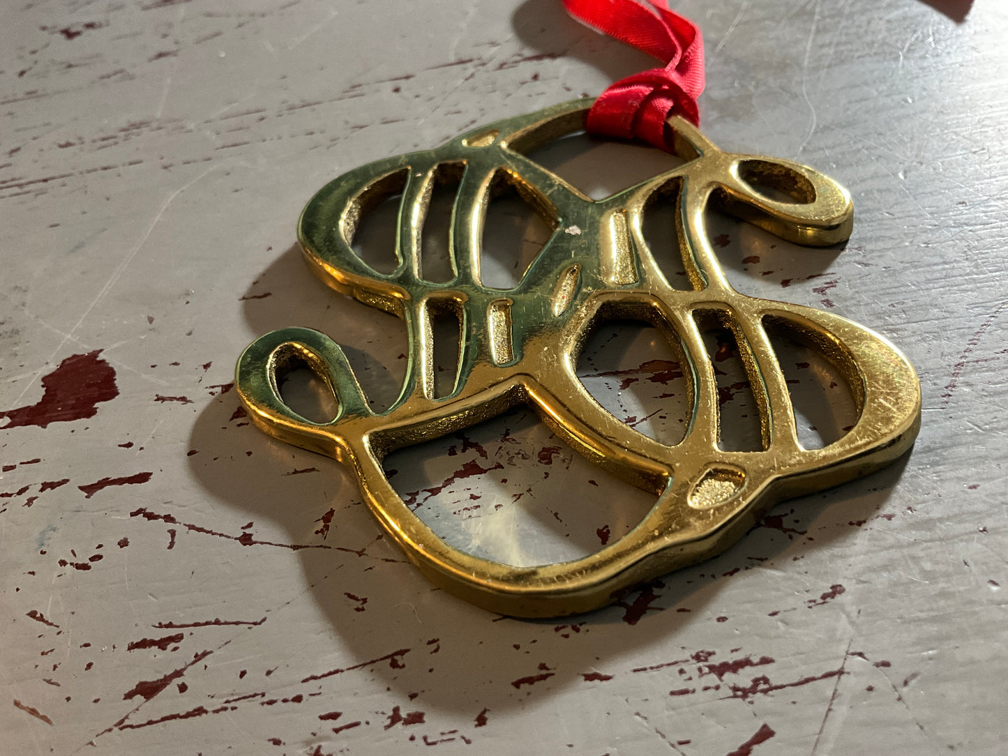 Virginia Metalcrafters Charle II Cypher gold tone Christmas holiday ornament