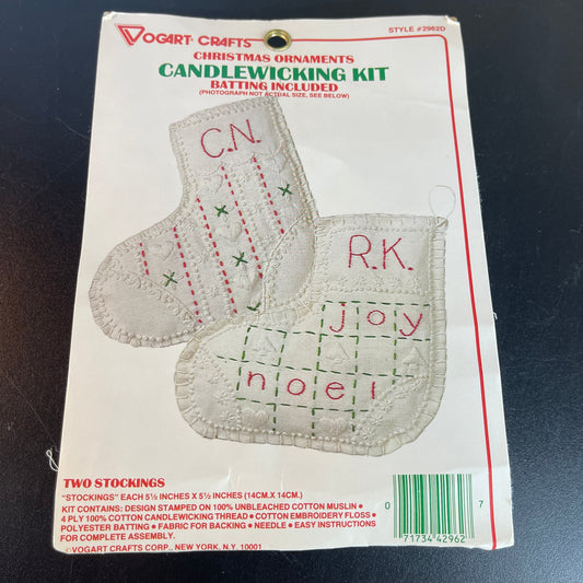 Vogart Crafts Christmas candlewicking ornaments pattern with fabric, floss not included