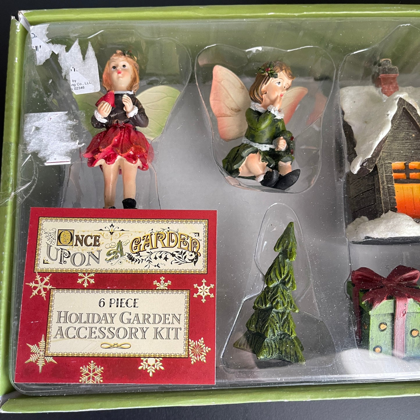 Nantucket Distributing Once Upon a Garden 6 piece vHoliday Accessory Kit collectible figurines