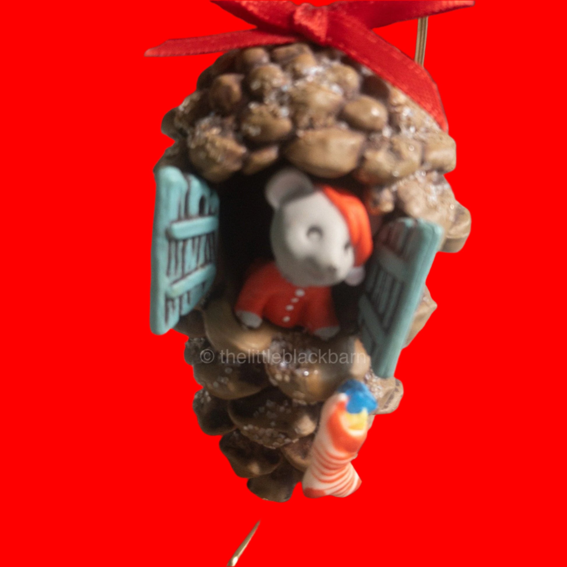 Hallmark, Pine Cone Home, Vintage 1982, Keepsake Ornament, QX4613