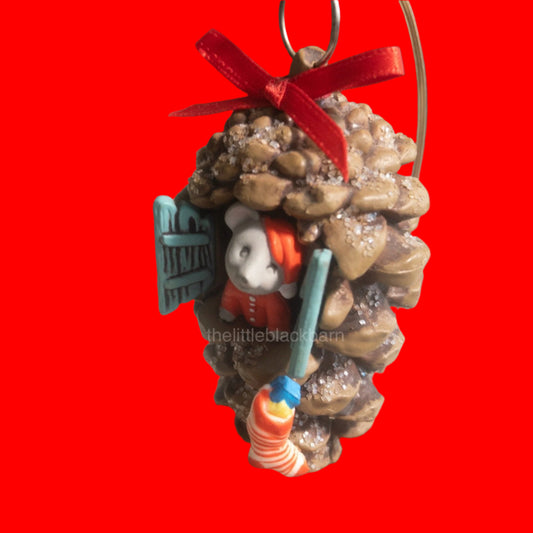 Hallmark, Pine Cone Home, Vintage 1982, Keepsake Ornament, QX4613