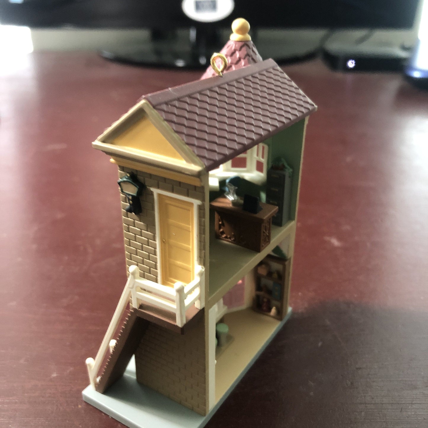 Hallmark, Nostalgic House #11, Neighborhood Drugstore, Dated 1994, Keepsake Ornament, QX5286*