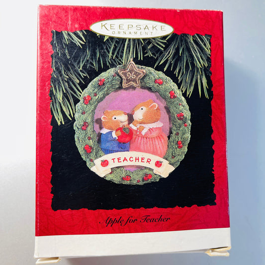 Hallmark, Apple for Teacher, Dated 1996, Keepsake Ornament, QX6121