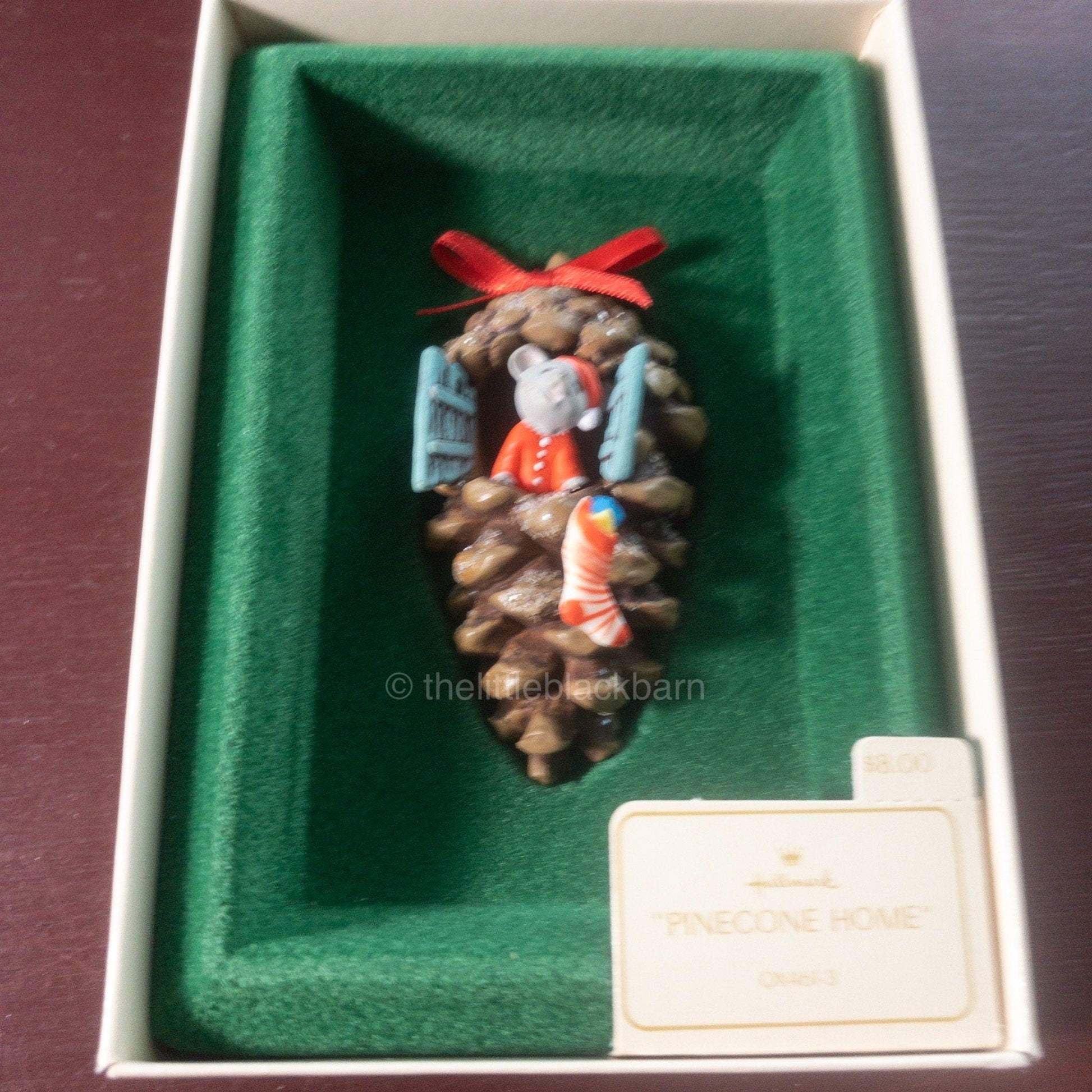 Hallmark, Pine Cone Home, Vintage 1982, Keepsake Ornament, QX4613