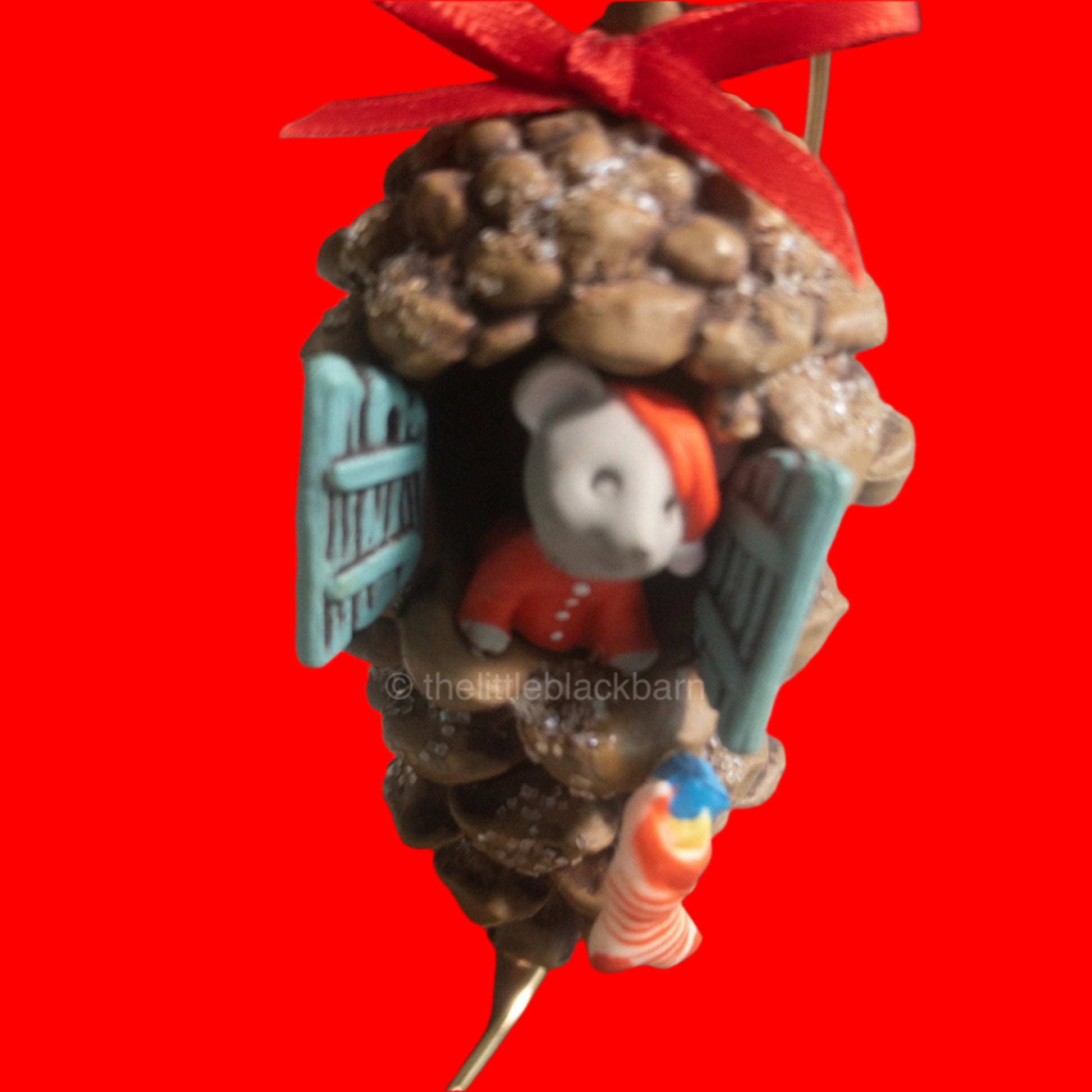 Hallmark, Pine Cone Home, Vintage 1982, Keepsake Ornament, QX4613