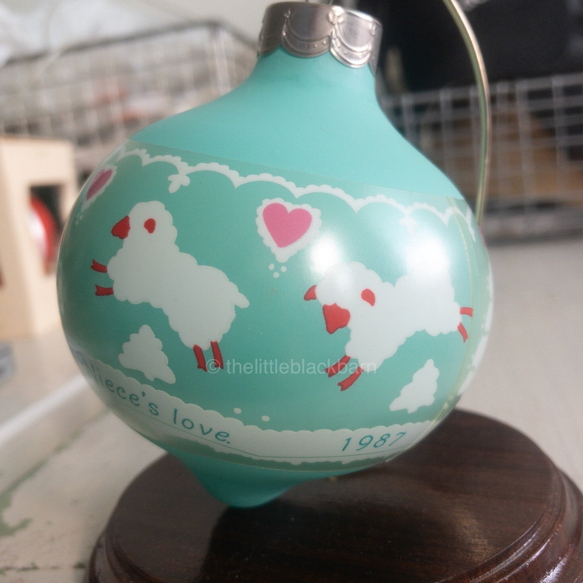 Hallmark, Niece, Teardrop Shape, Vintage 1987,, Keepsake Glass Ornament, QX2759*