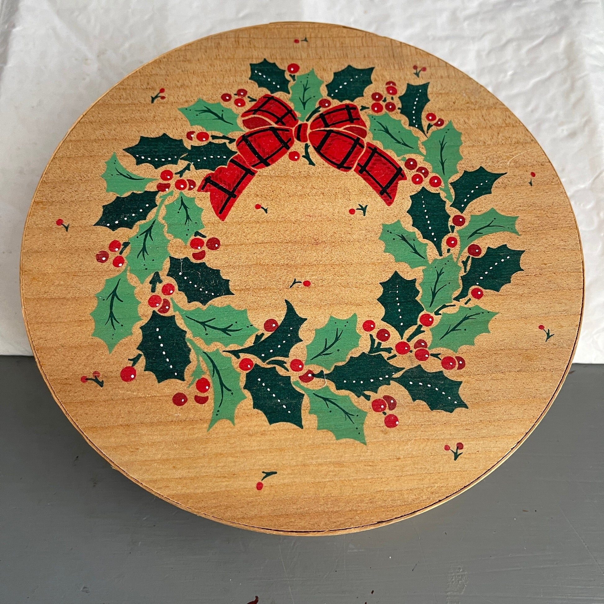 Hallmark Wooden Wreath Plate Box Vintage 1986 Collectible Storage Container
