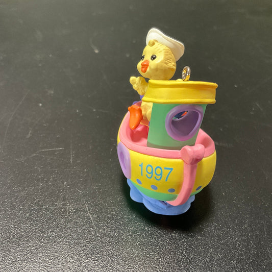 Hallmark Here Comes Easter dated 1997 Keepsake ornament QEO8682