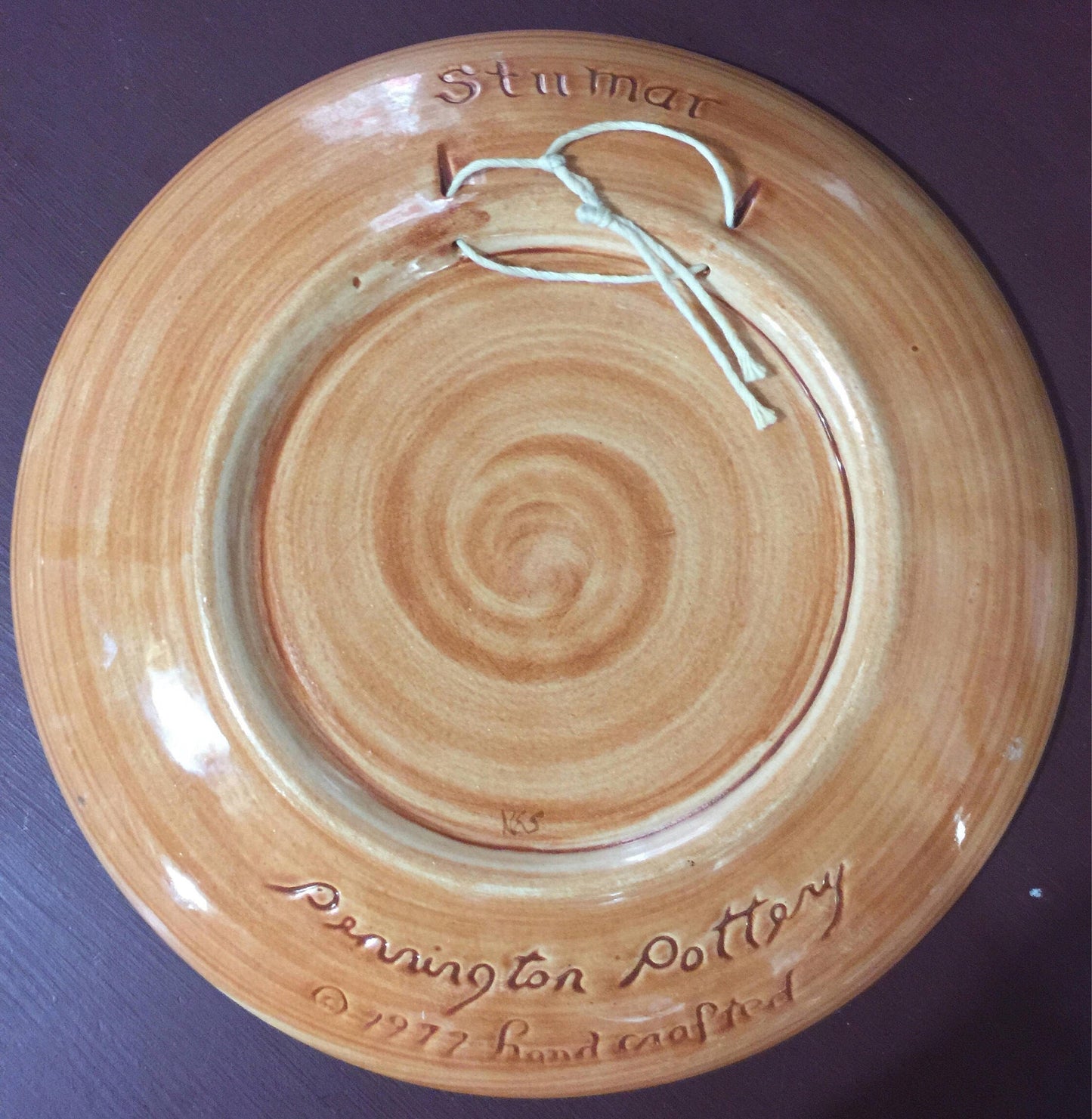 Pennington Pottery Christmas signed by artist Vintage 1977 handcrafted plate with plate hanger holes