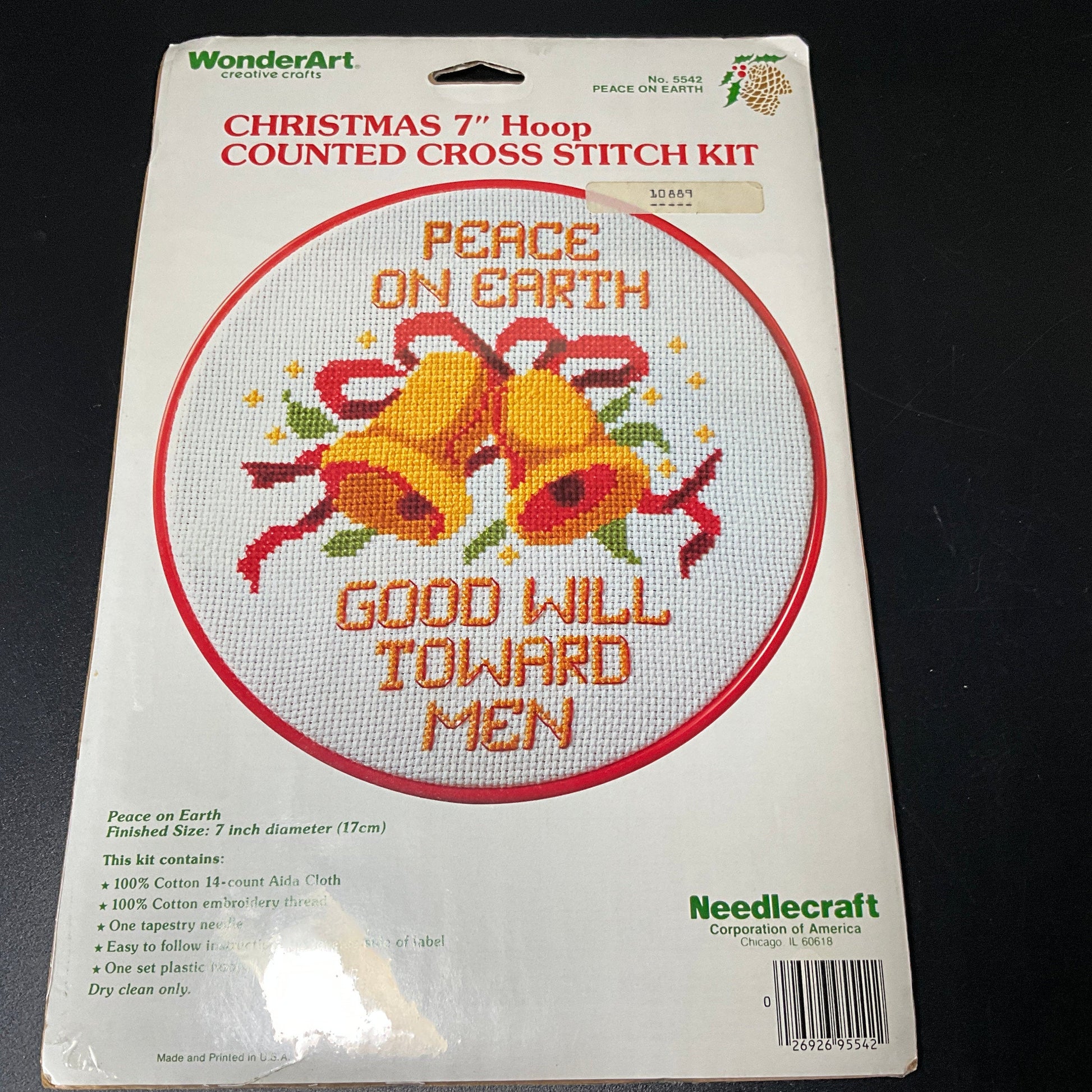 WonderArt set of 2 Christmas cross stitch kits with 7 inch hoop frames*