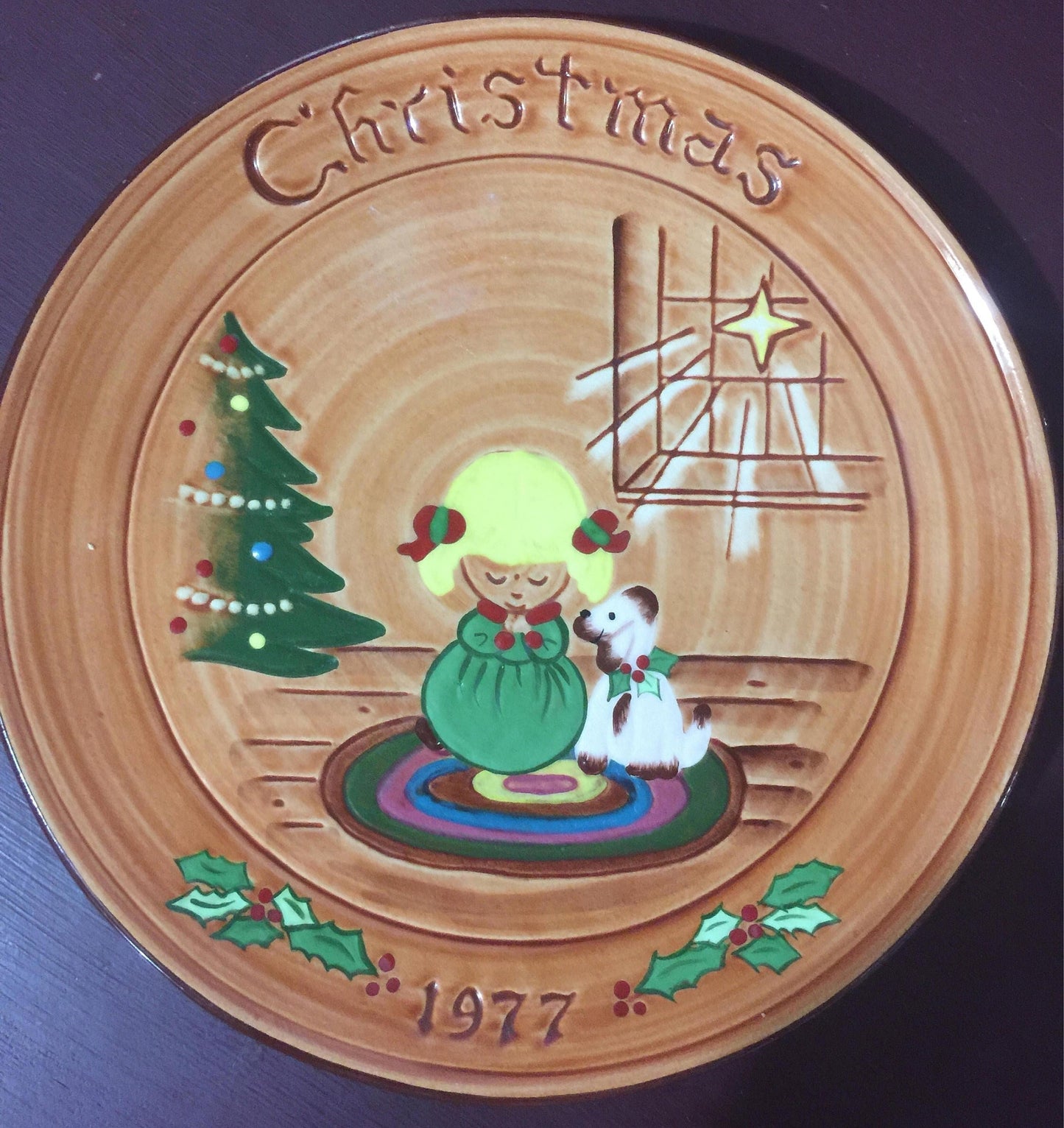 Pennington Pottery Christmas signed by artist Vintage 1977 handcrafted plate with plate hanger holes