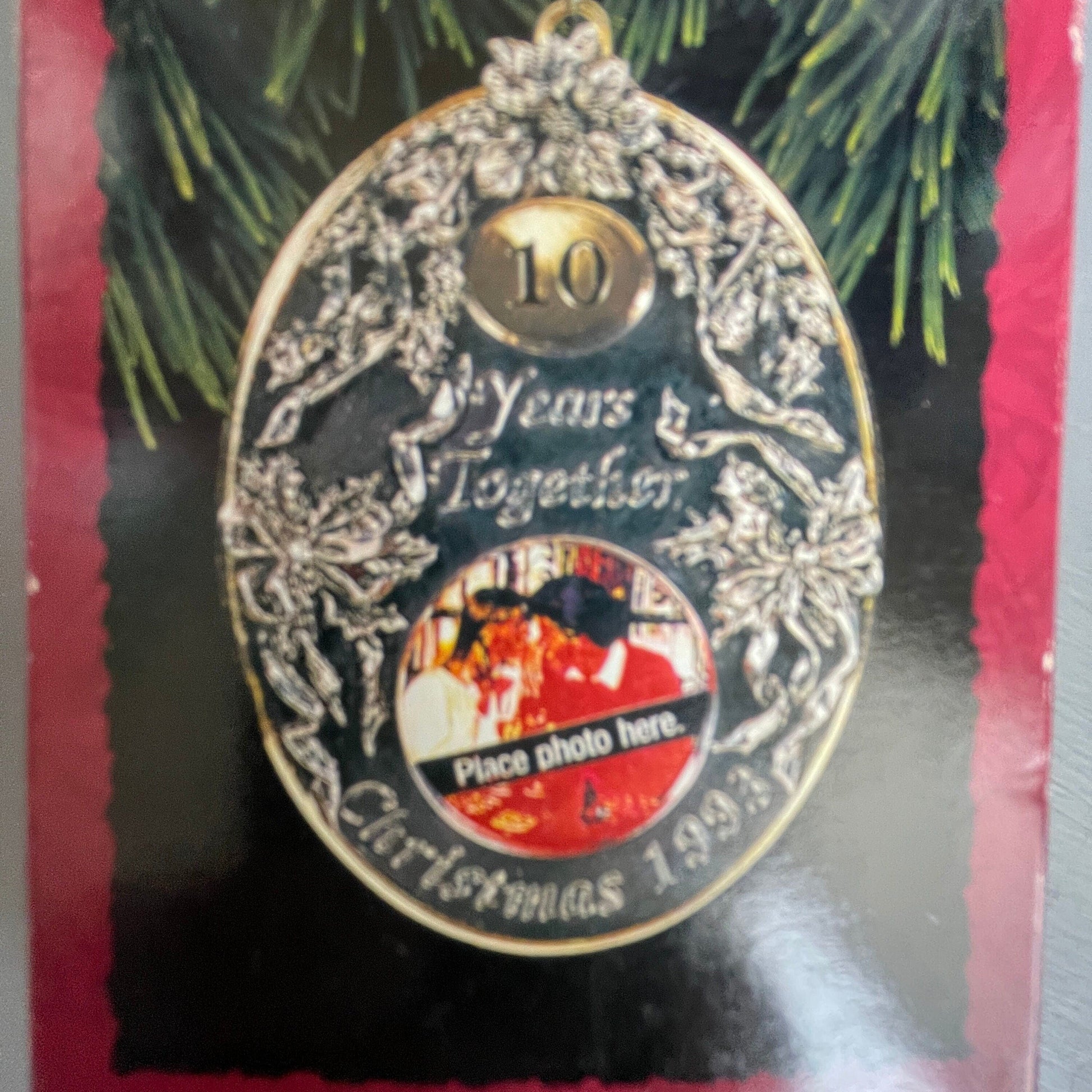 Hallmark Anniversary Year 10 Dated 1993 Brass and Chrome Photo Holder Keepsake Personalized Ornament QX5972*