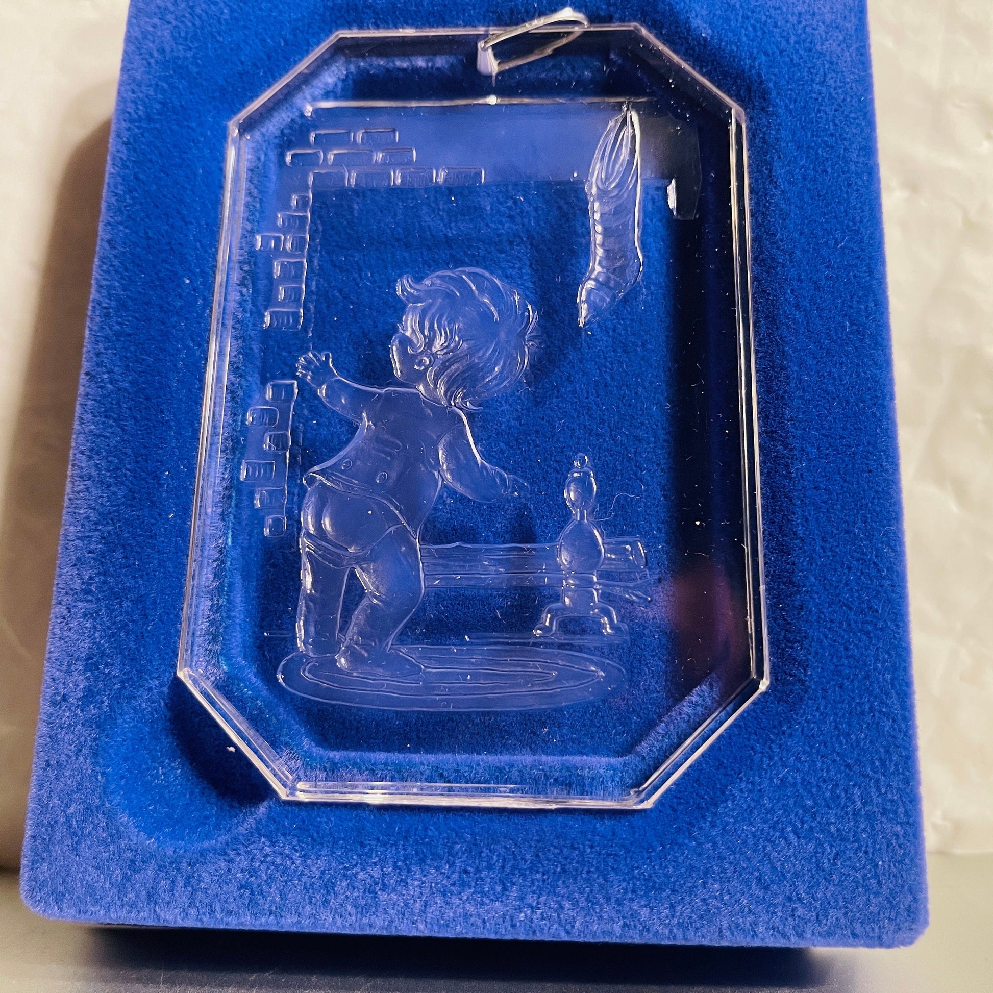 Crystal Etchings By Comar Boy At The Fireplace Looking For Santa , Vintage 1977, Acrylic Ornament