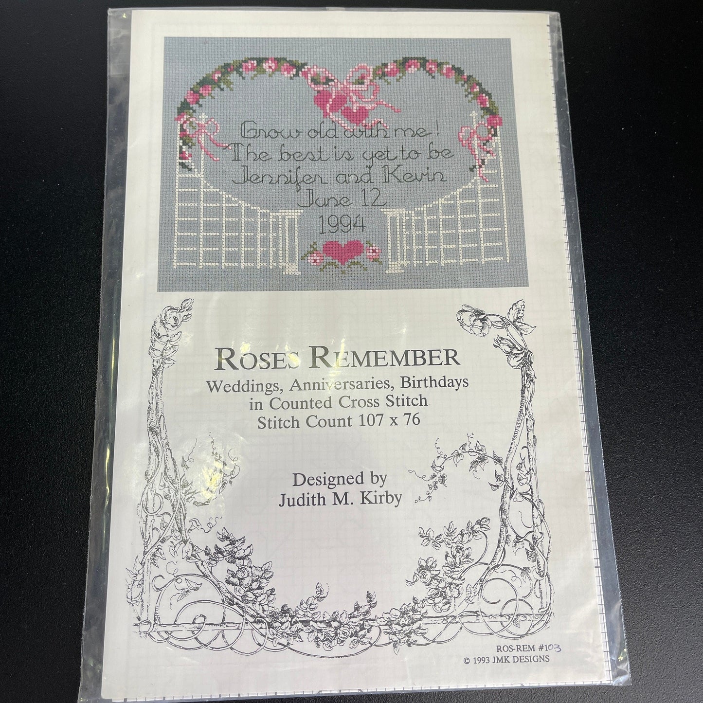 Hillside Samplings A "snow" Woman for all Seasons - Winter HS-31 Counted Cross Stitch Chart