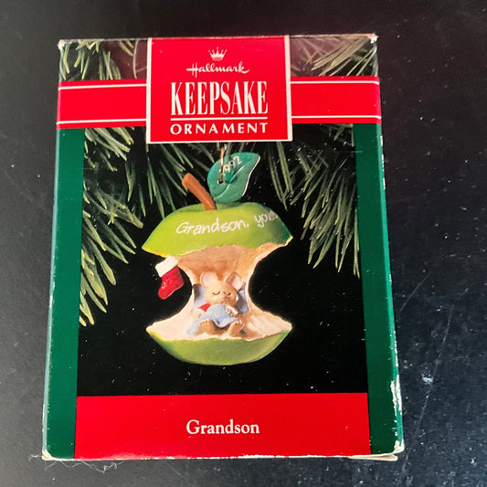 Hallmark Grandchildren Apples choice Keepsake Ornaments see pictures and variations*