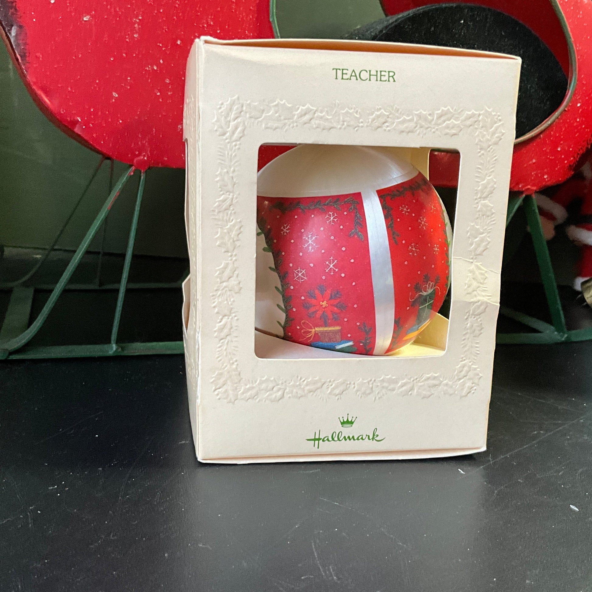Hallmark For A Special Teacher Christmas 1981 vintage Satin Ball ornament QX800-2 see pictures and variations*
