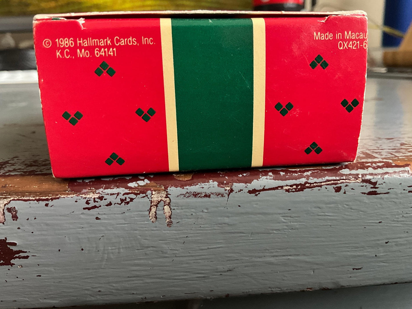 Hallmark Rah Rah Rabbit 1986 KEepsake Ornament QX421-6