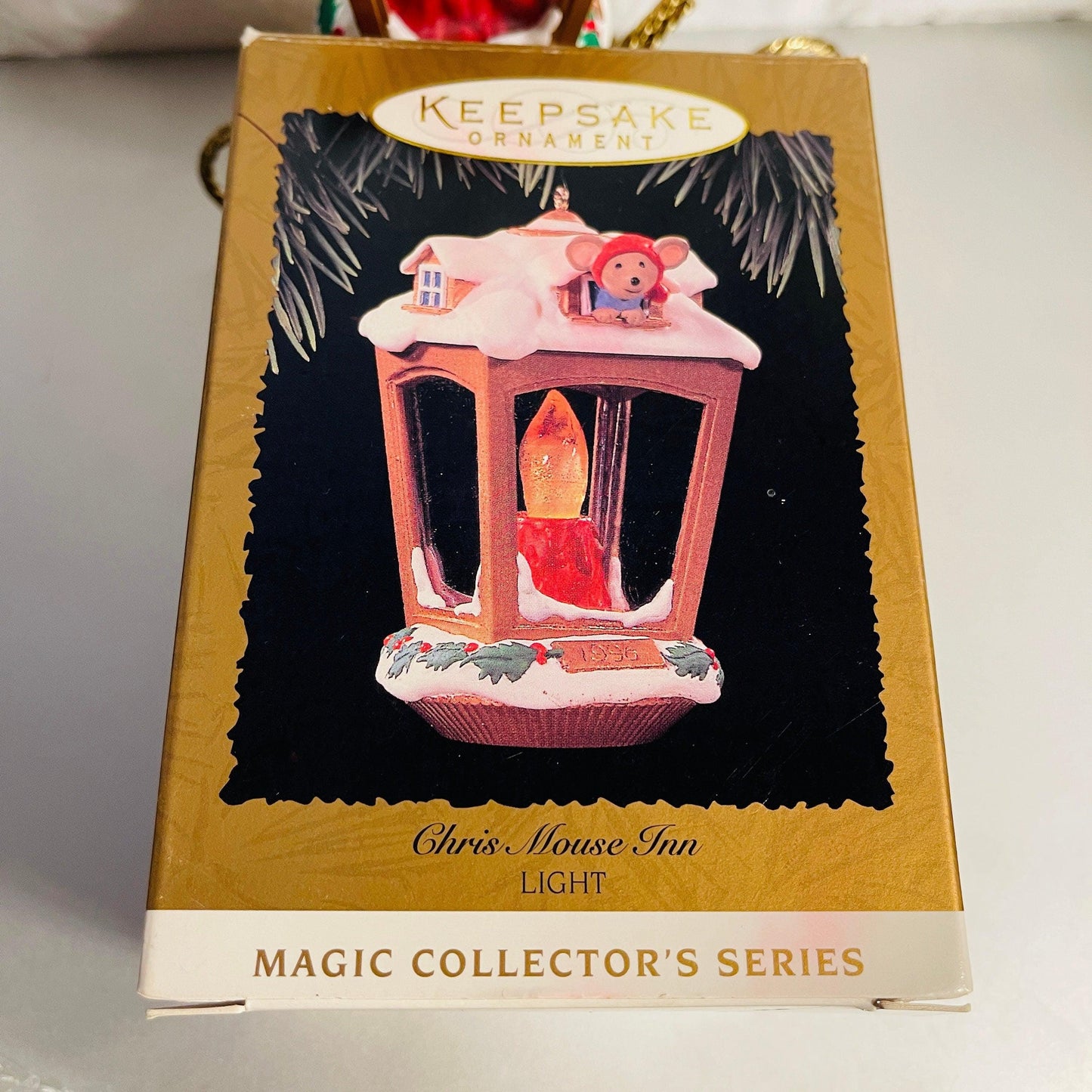 Hallmark, Chris, Mouse Inn, Magic, Dated 1996, Keepsake Ornament