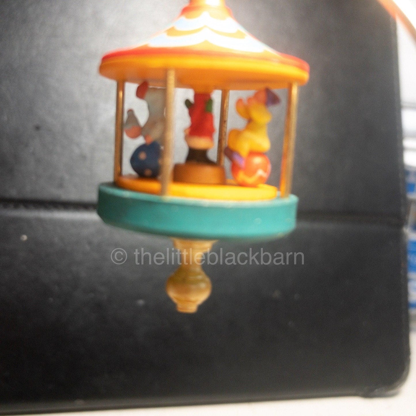 Hallmark Keepsake, Miniature Ornament, Santa's, Little Big Top Dated 1996, QXM4081