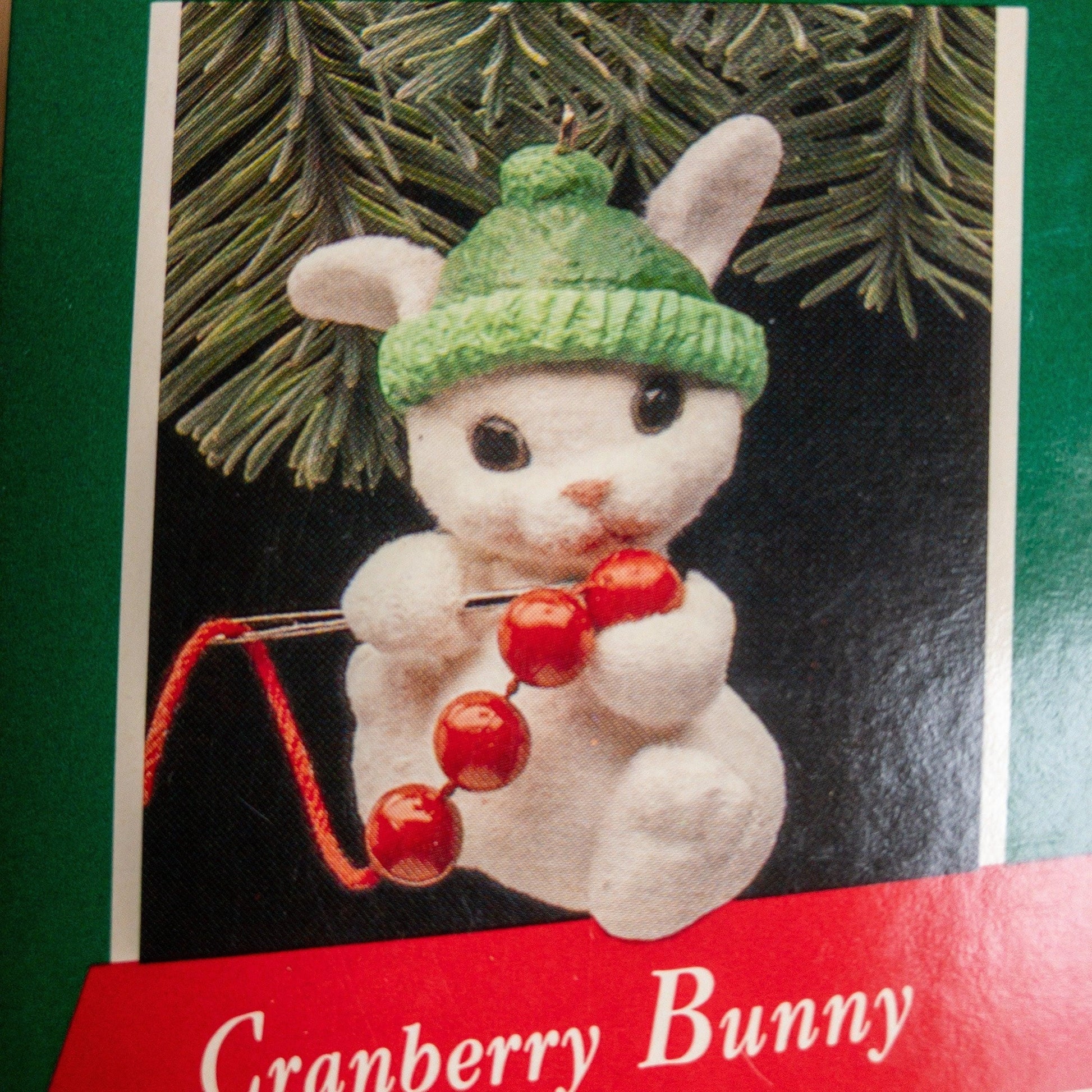 Hallmark, Cranberry Bunny, Vintage 1989, Keepsake Ornament, QX4262