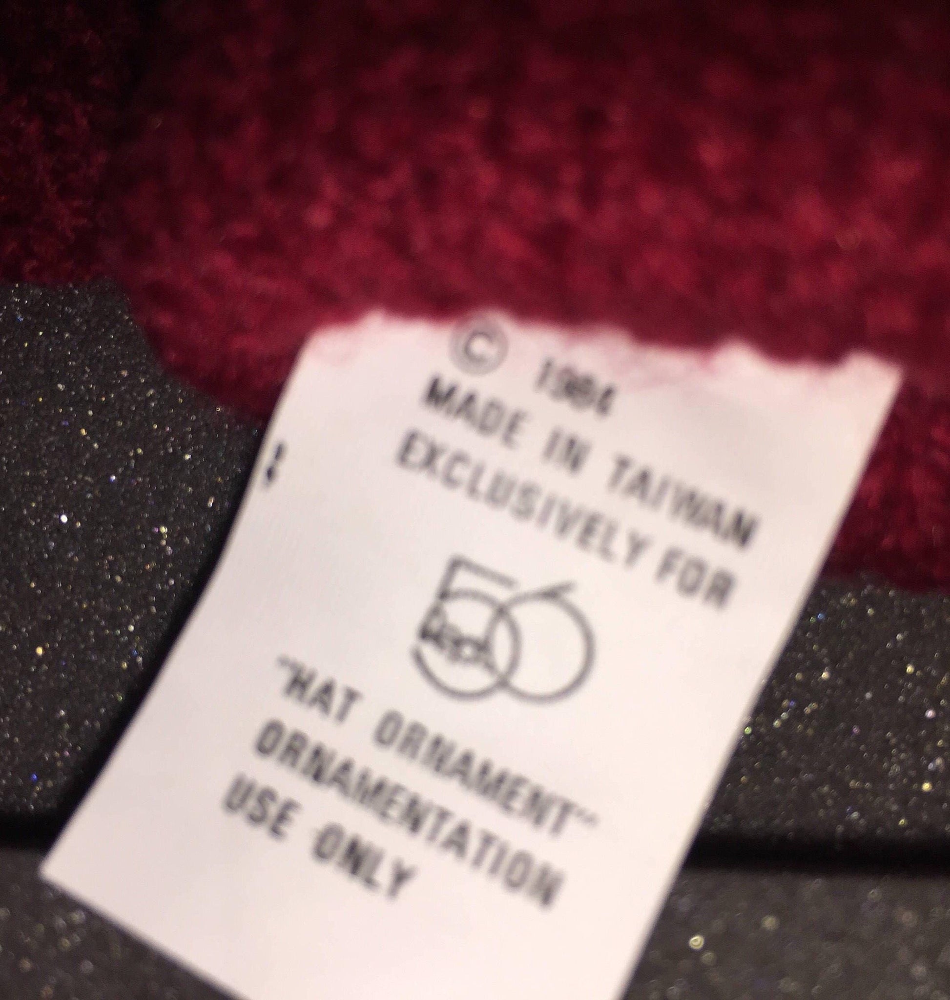 Department 56 Vintage very hard to find ornaments a pair of knitted gloves and a matching knitted  hat ornaments