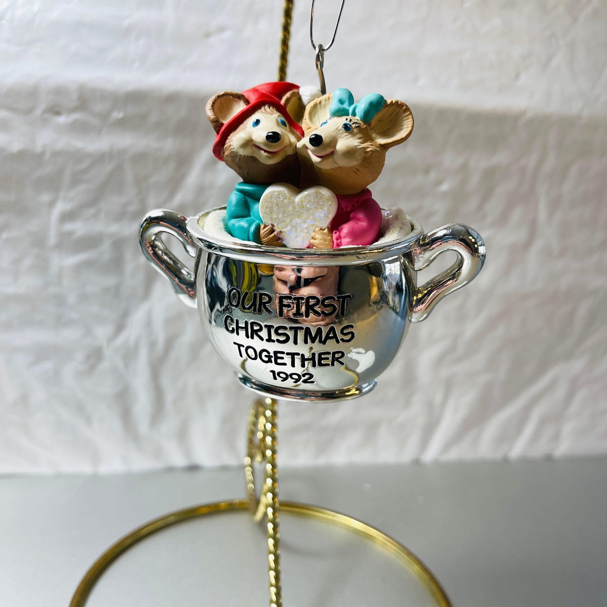 Hallmark, Our First Christmas Together, Dated 1992, Keepsake Ornament, QX5061