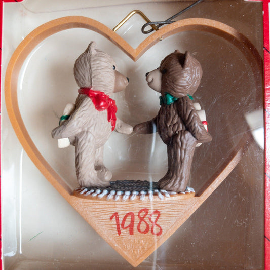 Hallmark, First Christmas Together, Dated 1988, Keepsake Ornament, QX4894