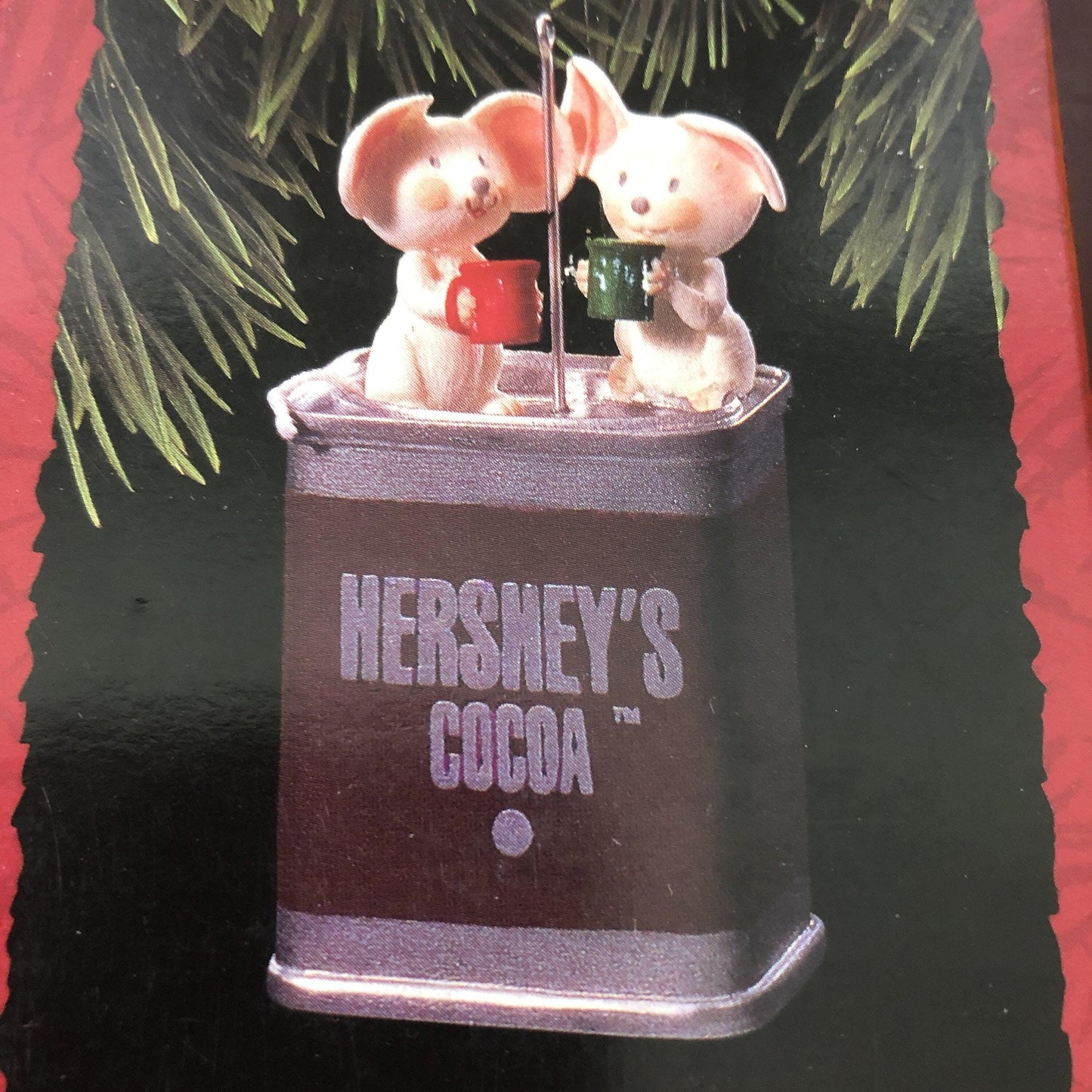 Hallmark, Warm and Special Friends, Hershey, Dated 1993, Keepsake Ornament, QX5895*