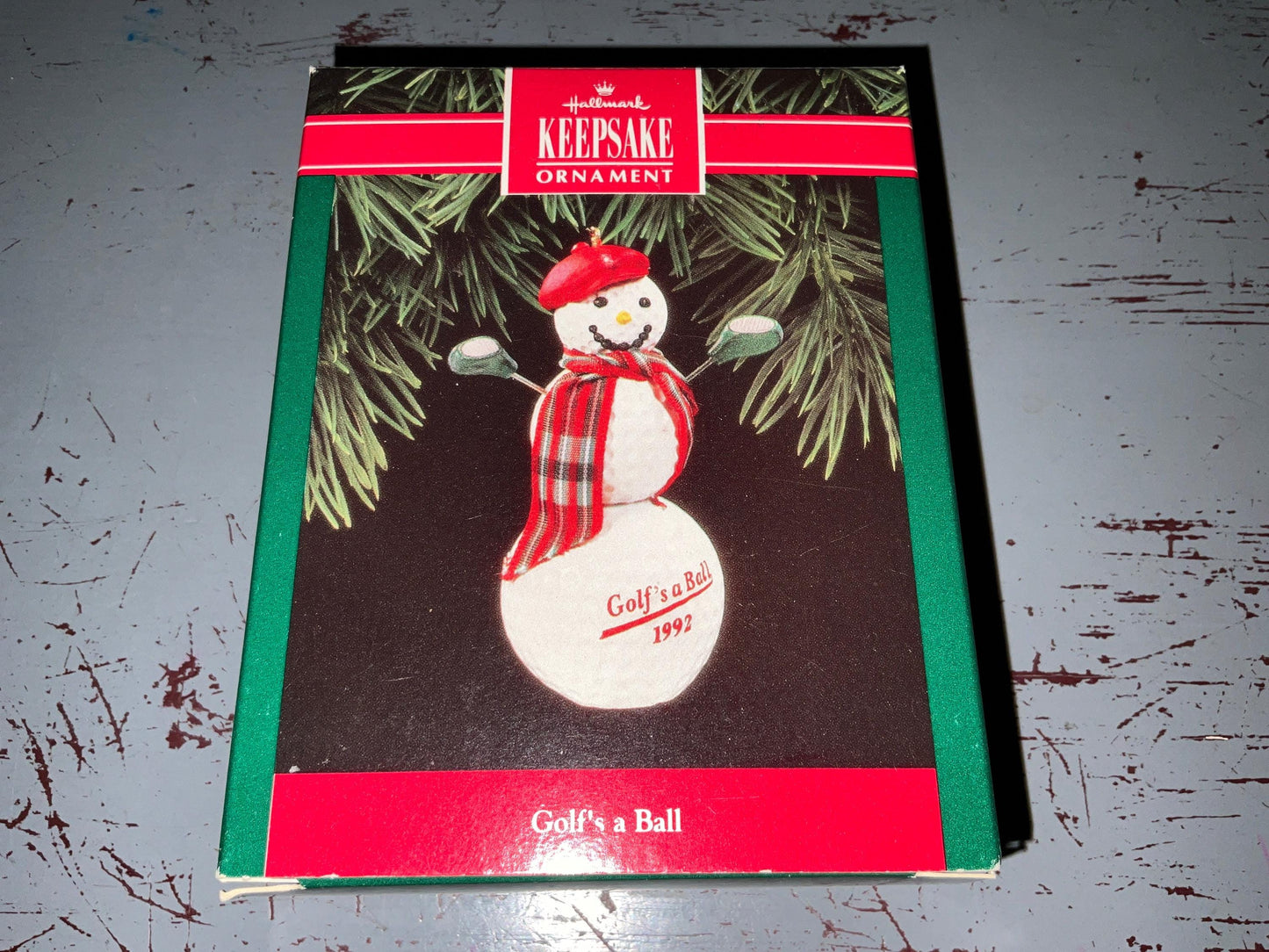 Hallmark Golf's Ball 1992 Keepsake Ornament QX598-4