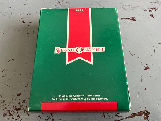 Hallmark Morning Of Wonder #3 1989 Miniature Porcelain Plate Keepsake Ornament QX461-2