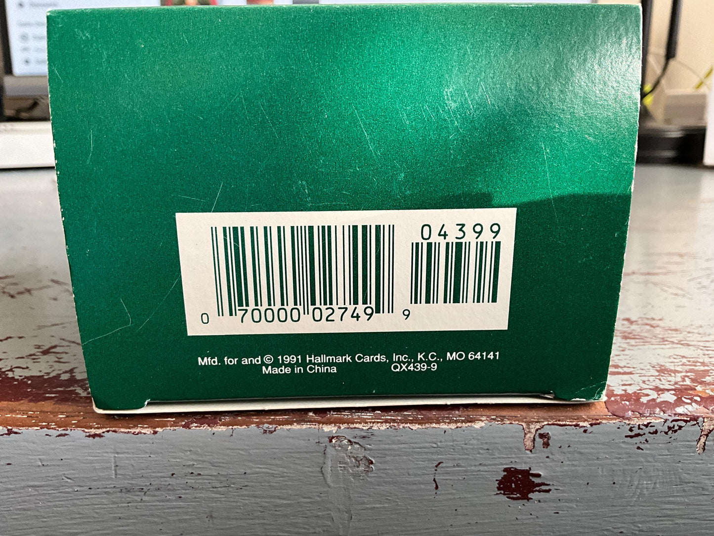 Hallmark Polar Circus Wagon 1991 Keepsake Ornament QX439-9