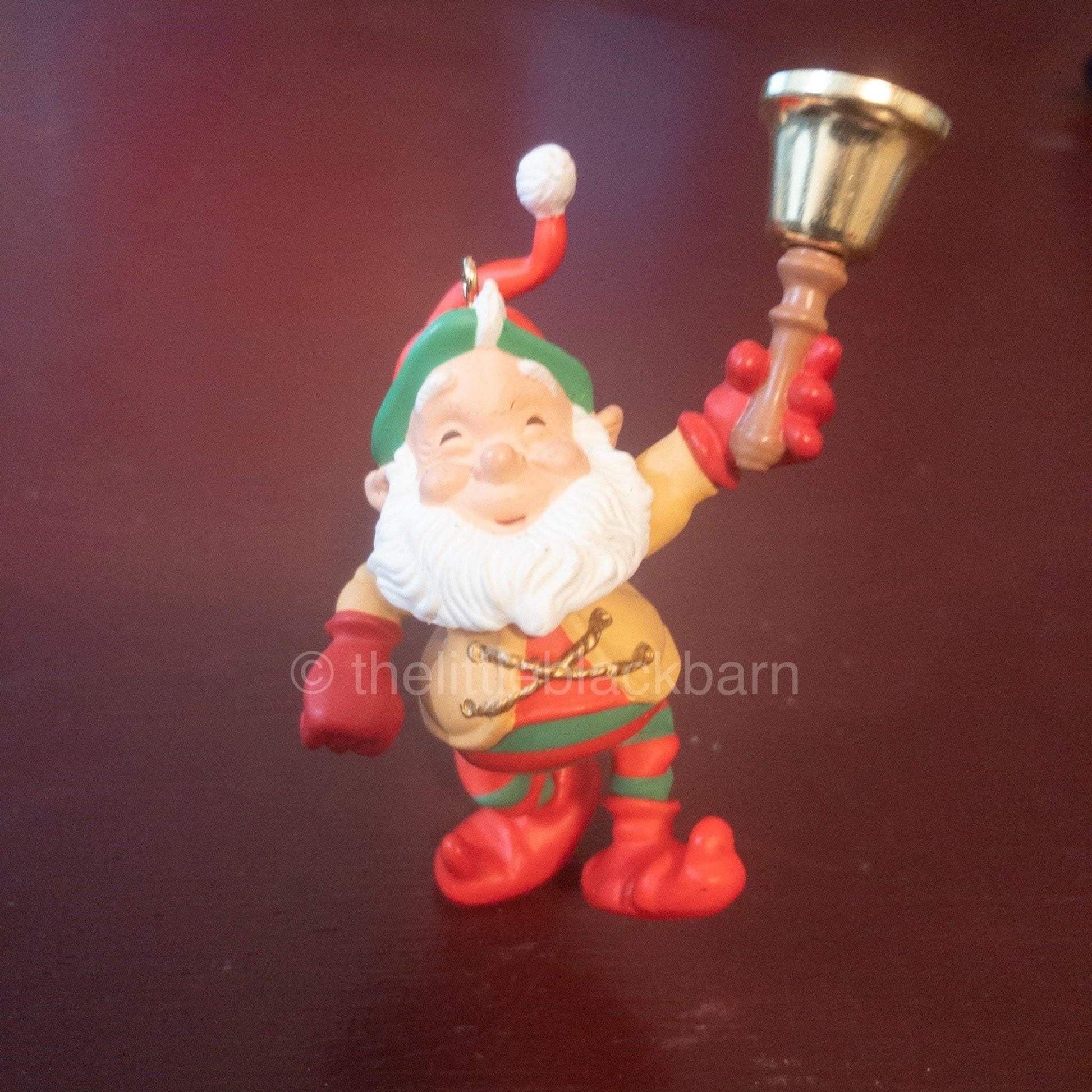 Hallmark, Bell Bearing Elf, Club, Vintage 2000 Keepsake Ornament, QXC4514*