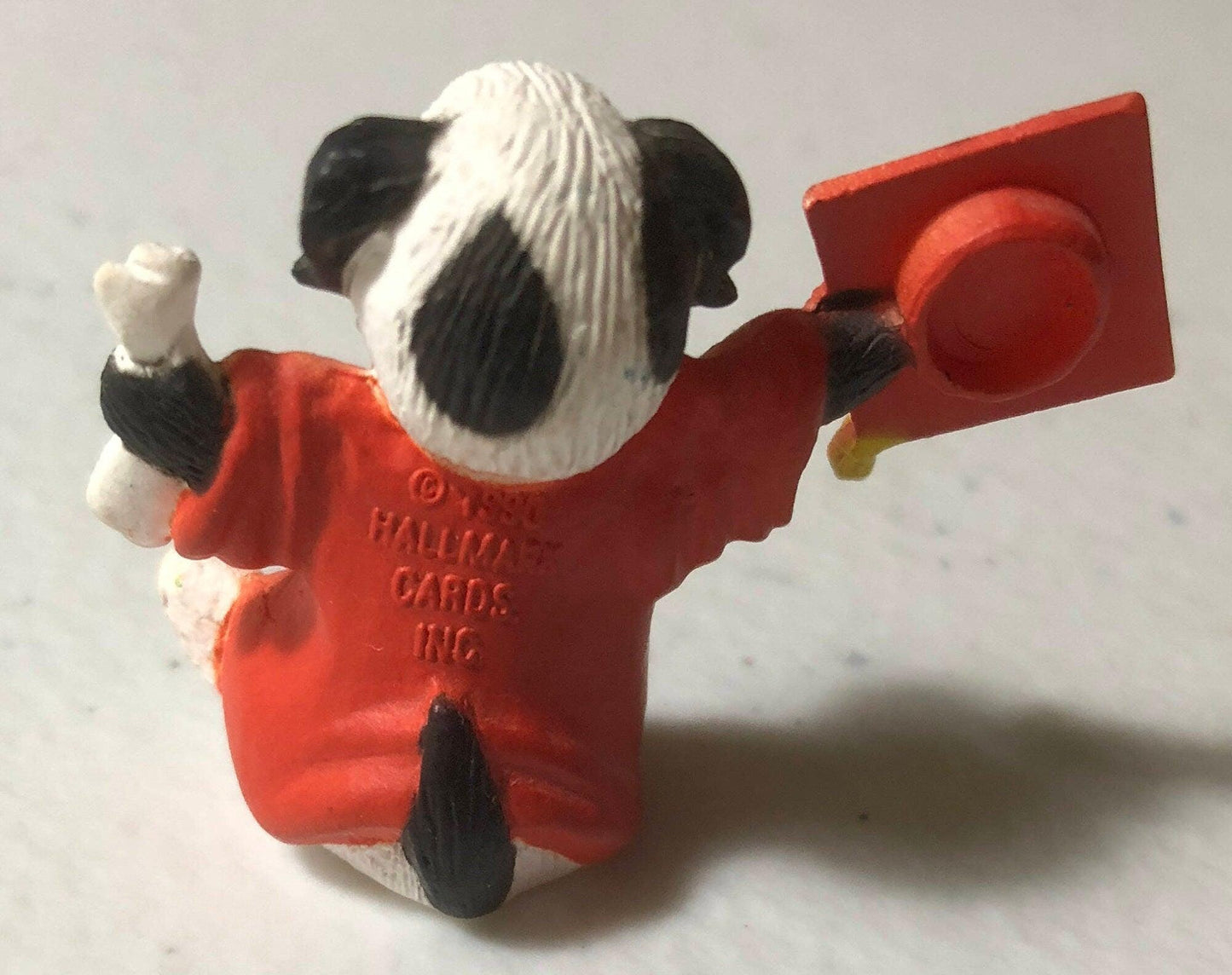 Hallmark, Graduation Puppy Hallmark Cards, Vintage Collectible 1992 mini figurine