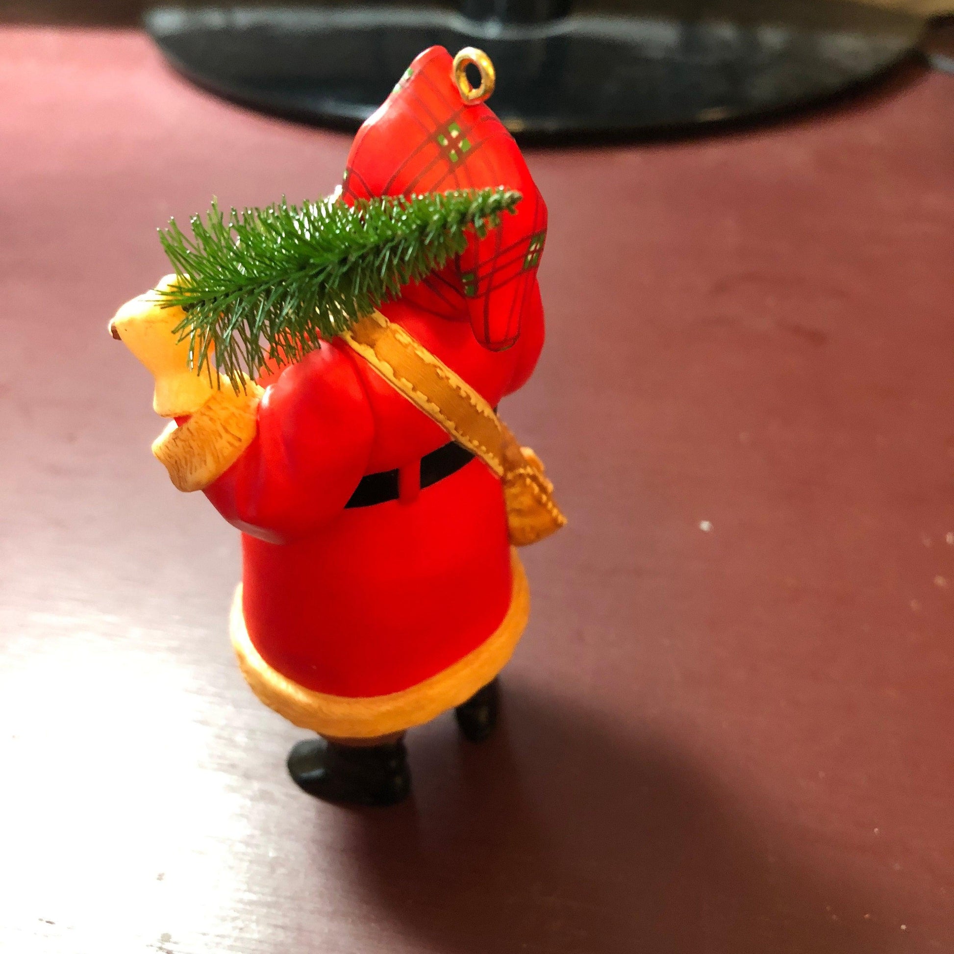 Hallmark, Winterberry Santa, Dated 2000, Keepsake Ornament, QXI4331-DB*