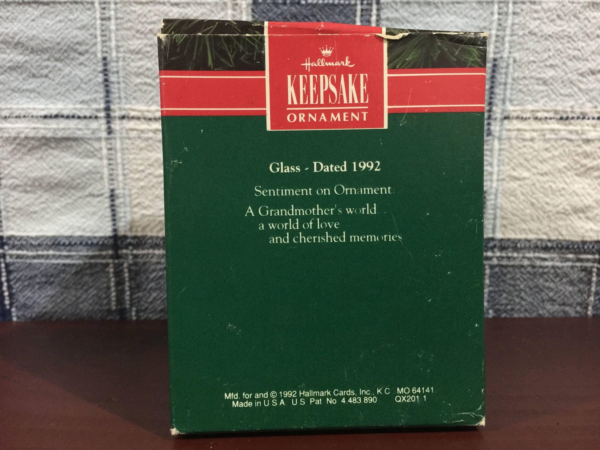 Hallmark, Grandmother You're Wonderful, Dated 1990, Keepsake Ornament, QX2236