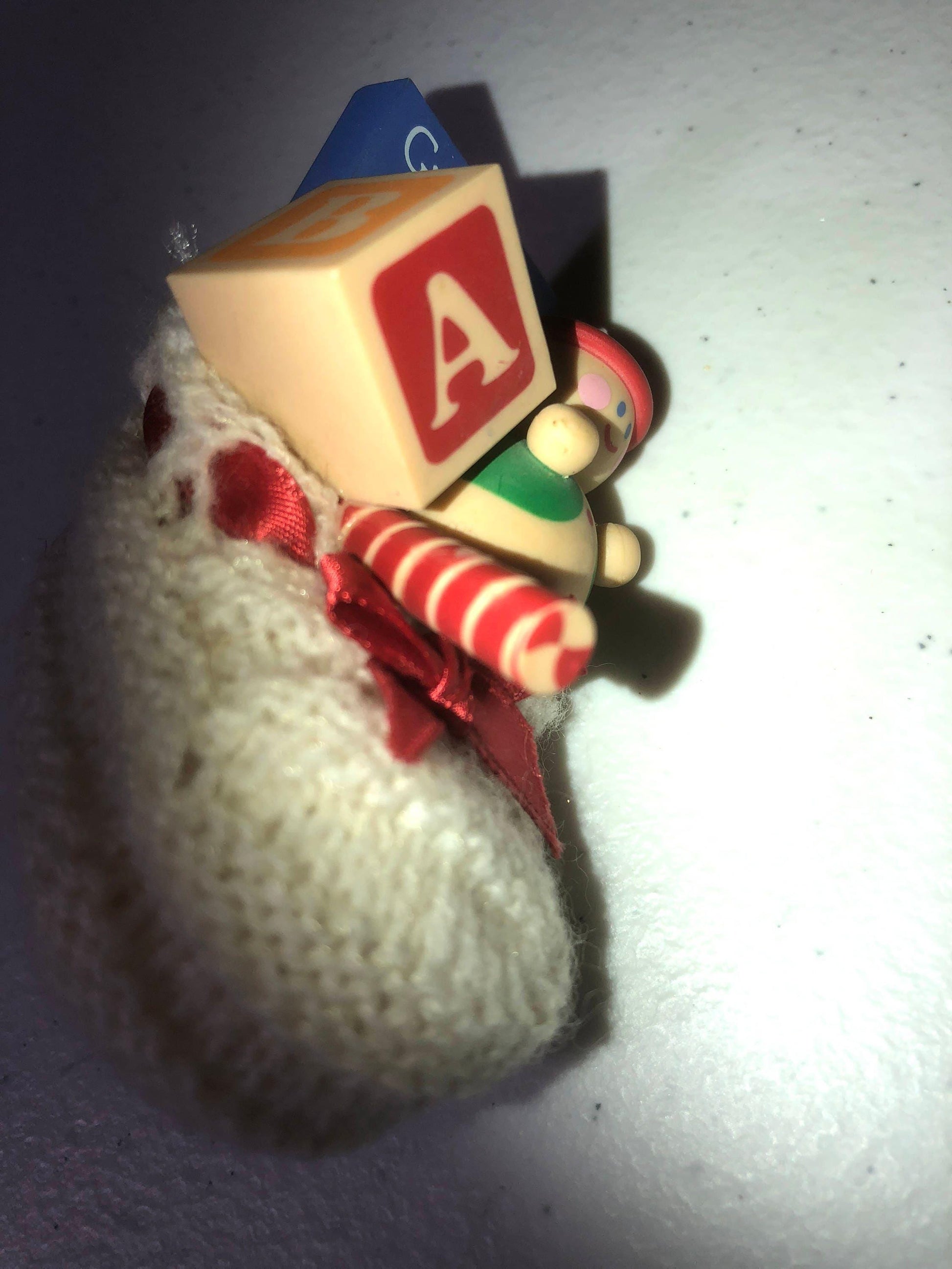 Hallmark, Grandchild's First Christmas, Vintage 1985, Keepsake Ornament, QX4955*