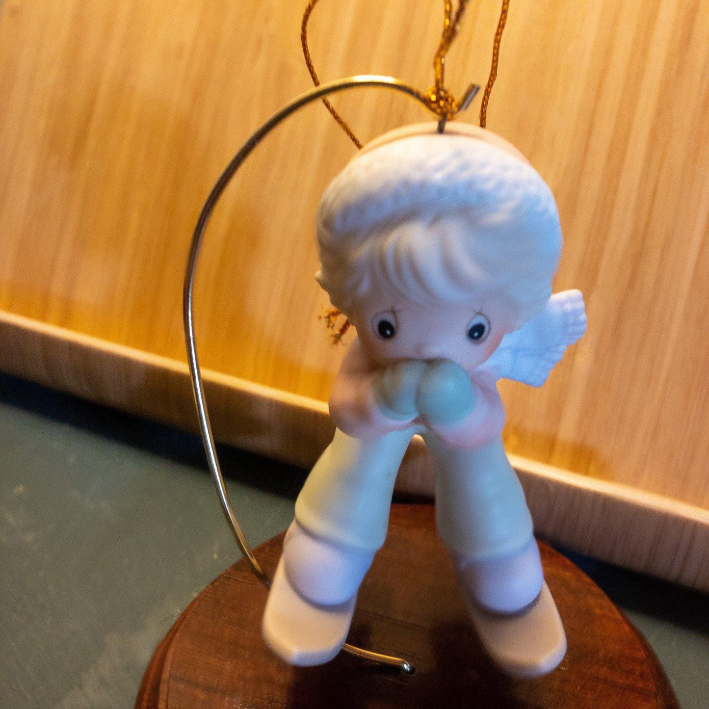 Enesco, Precious Moments, It's So Uplifting To Have A Friend Like You, Porcelain Ornament
