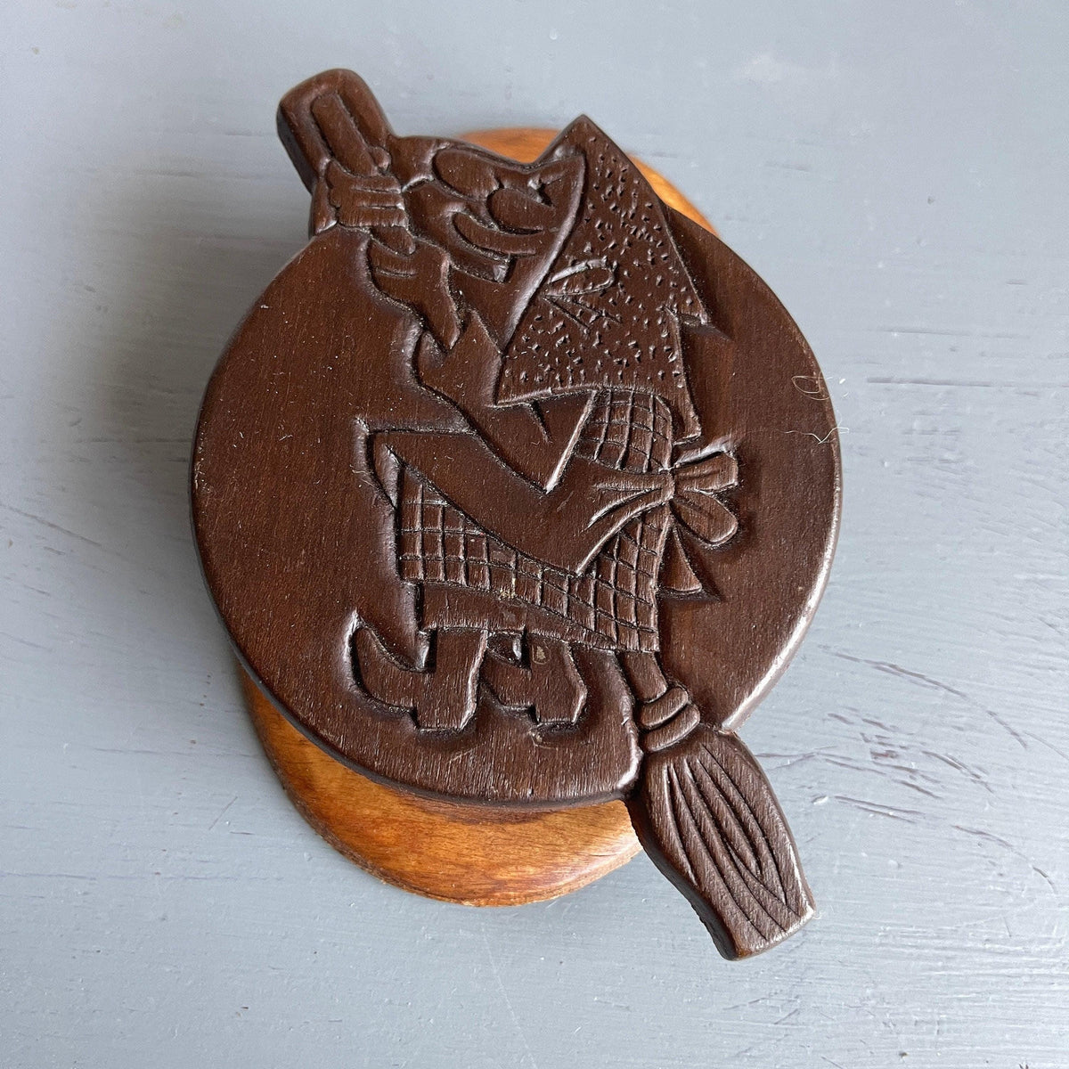 Witch On A Broom, Carved Wooden, Vintage, Halloween, Wallhanging with Clothespin Clip