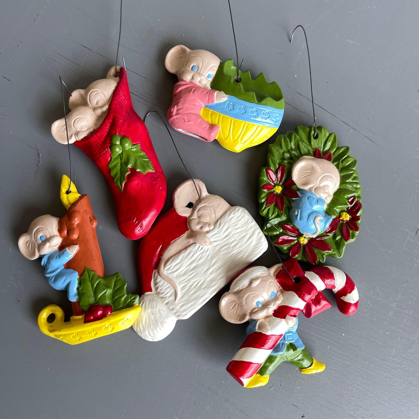 Very Cute Set Of 6 Mice Vintage Molded Plastic Christmas Tree Ornaments