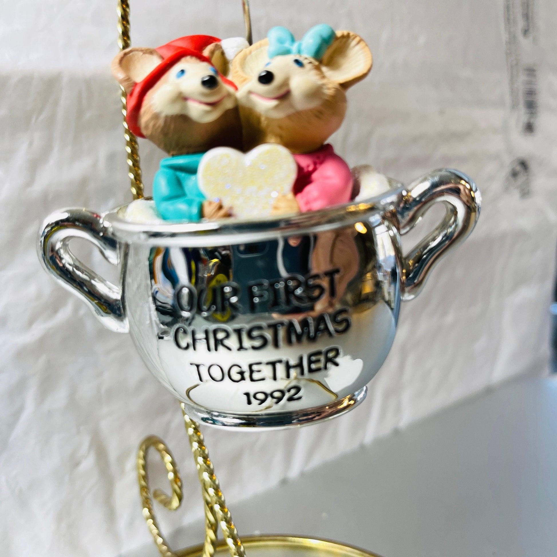 Hallmark, Our First Christmas Together, Dated 1992, Keepsake Ornament, QX5061