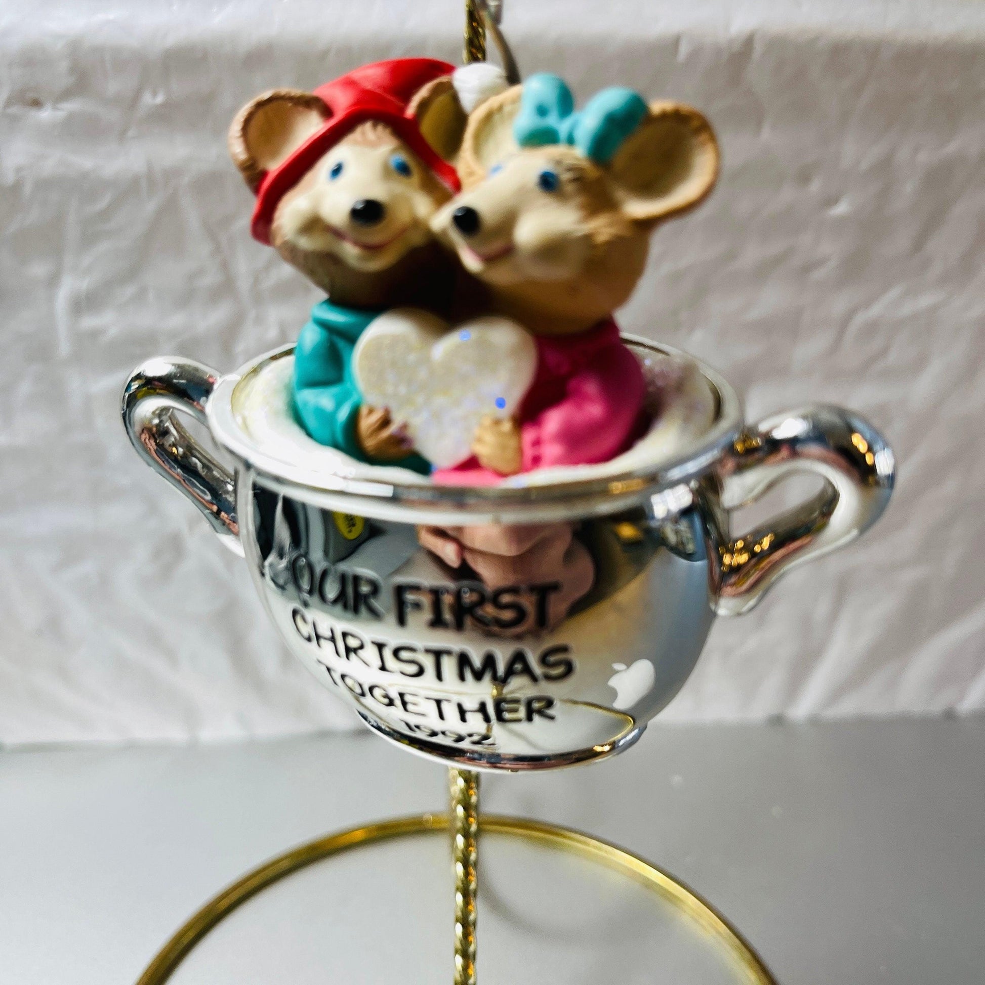 Hallmark, Our First Christmas Together, Dated 1992, Keepsake Ornament, QX5061