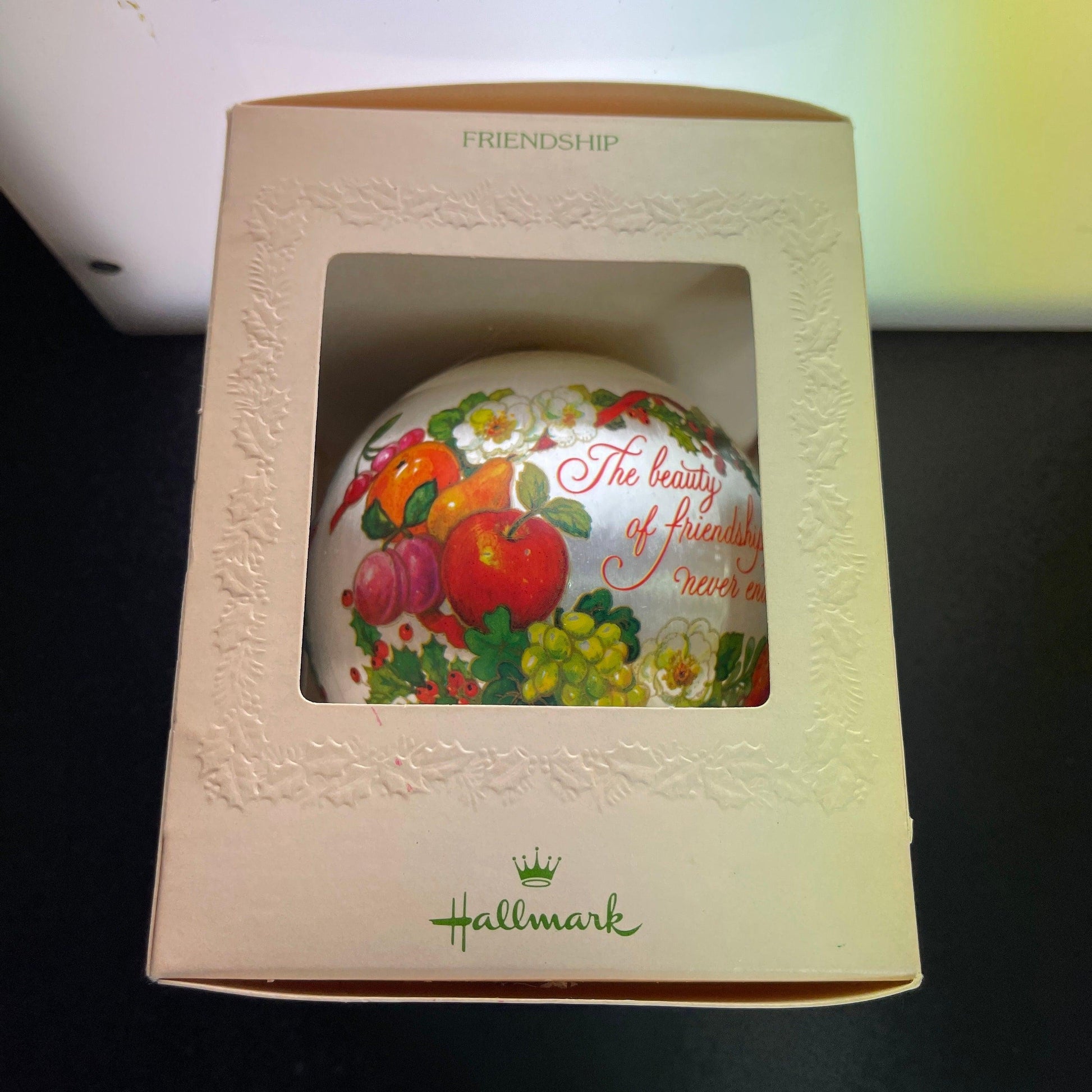 Hallmark Friendship Dated 1981 Christmas Satin Ball Ornament QX7042