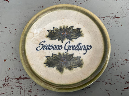 Louisville Stoneware Seasons Greetings collectible 4.75 inch plate