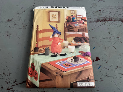 Butterick soft Stuff 3279 Halloween witch doll pattern