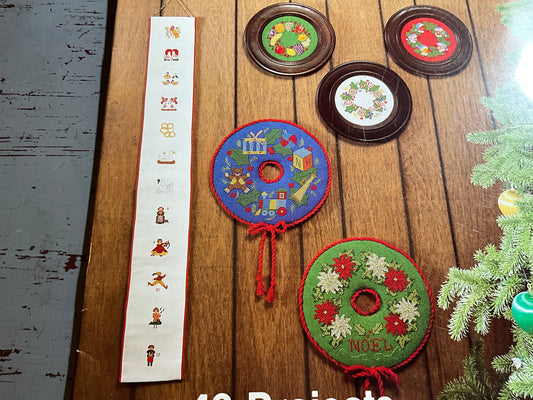 Kount on Kappie Book 35 Christmas Collection  42 Projects counted cross stitch chart