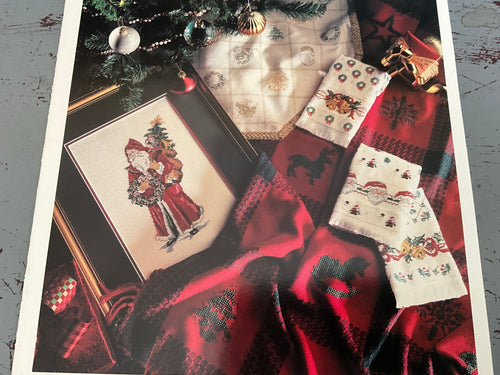 Charles Craft Happy Holidays BK0020 Designs For Cross Stitch